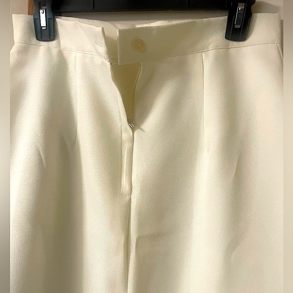 Vintage Bedford Fair 80’s-inspired (Size 12) Retro Cream Jacket & Skirt Suit - Picture 5 of 13